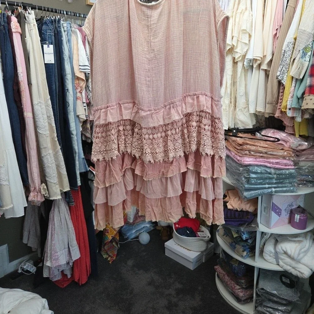 Oli & Hali Boho Blush Pink Ruffled Lace Kimono - Picture 3 of 3